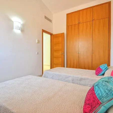 Holiday home Caleu *